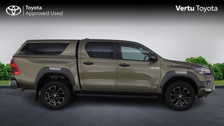 Toyota Hilux Diesel Invincible X D/Cab Pick Up 2.8 D-4D Auto